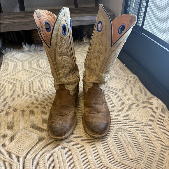 Tony Lama Cowboy Boots - Picture 1 of 6